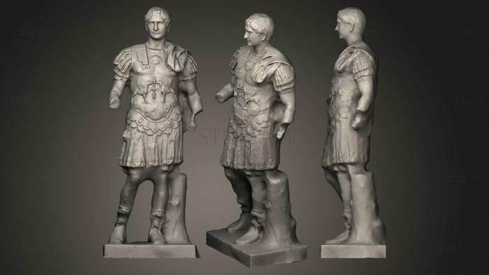 Статуи античные и исторические Троян Кирасс